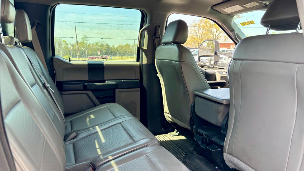 Ford Super Duty F-350 DRW  2018