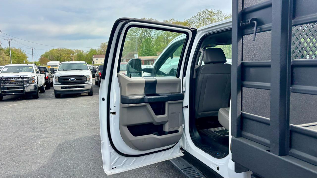 Ford Super Duty F-550 DRW  2022