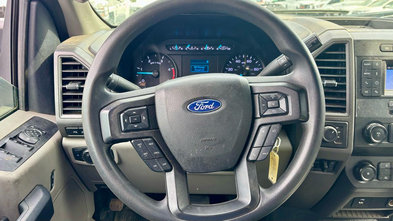 Ford Super Duty F-550 DRW  2022