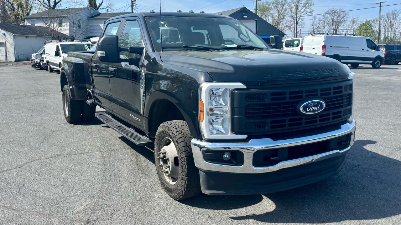 Ford Super Duty F-350 DRW  2024