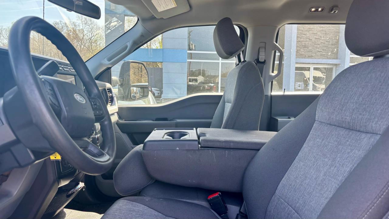 Ford Super Duty F-350 DRW  2024