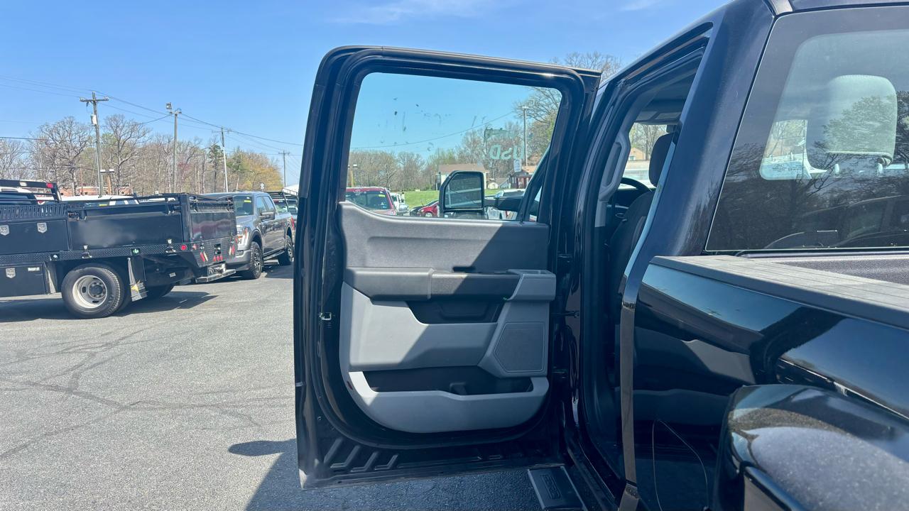 Ford Super Duty F-350 DRW  2024