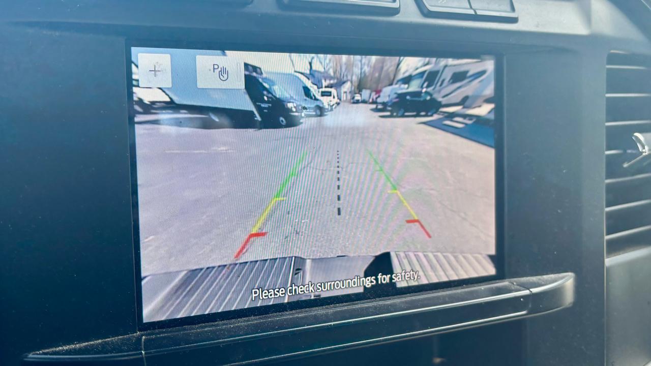 Ford Super Duty F-350 DRW  2024