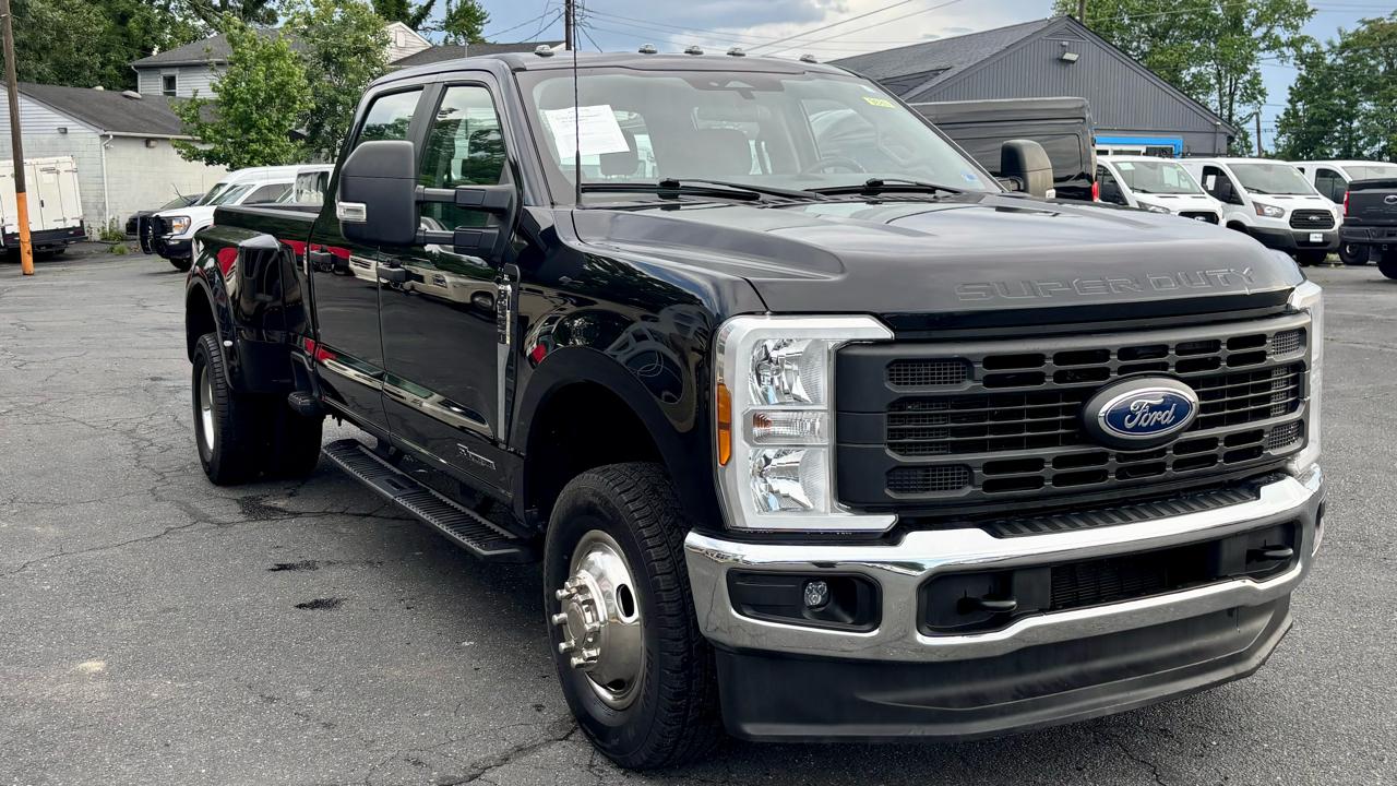 Ford Super Duty F-350 DRW  2024