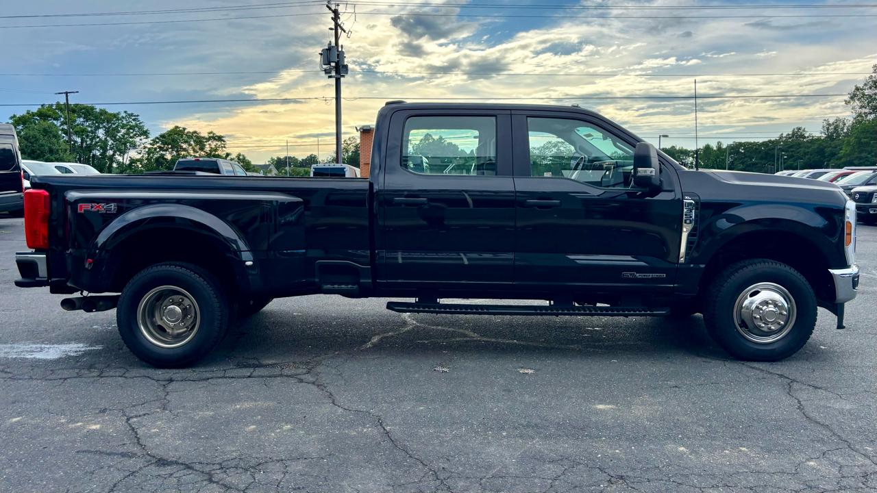 Ford Super Duty F-350 DRW  2024