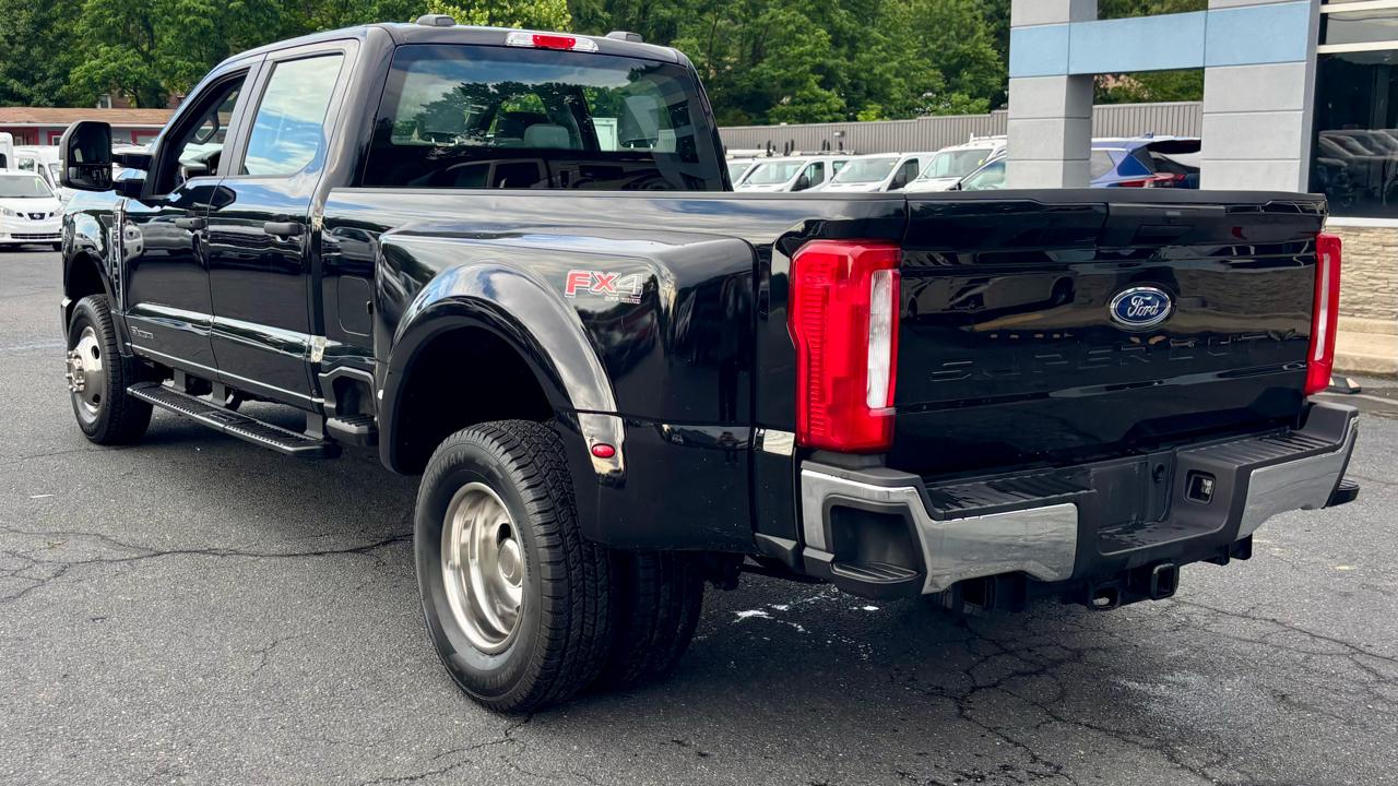 Ford Super Duty F-350 DRW  2024