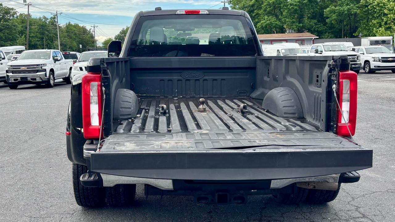 Ford Super Duty F-350 DRW  2024