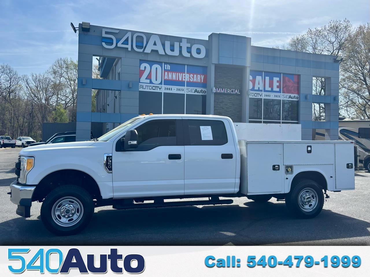 2017 Ford Super Duty F-350 SRW XL 4WD Crew Cab Utility