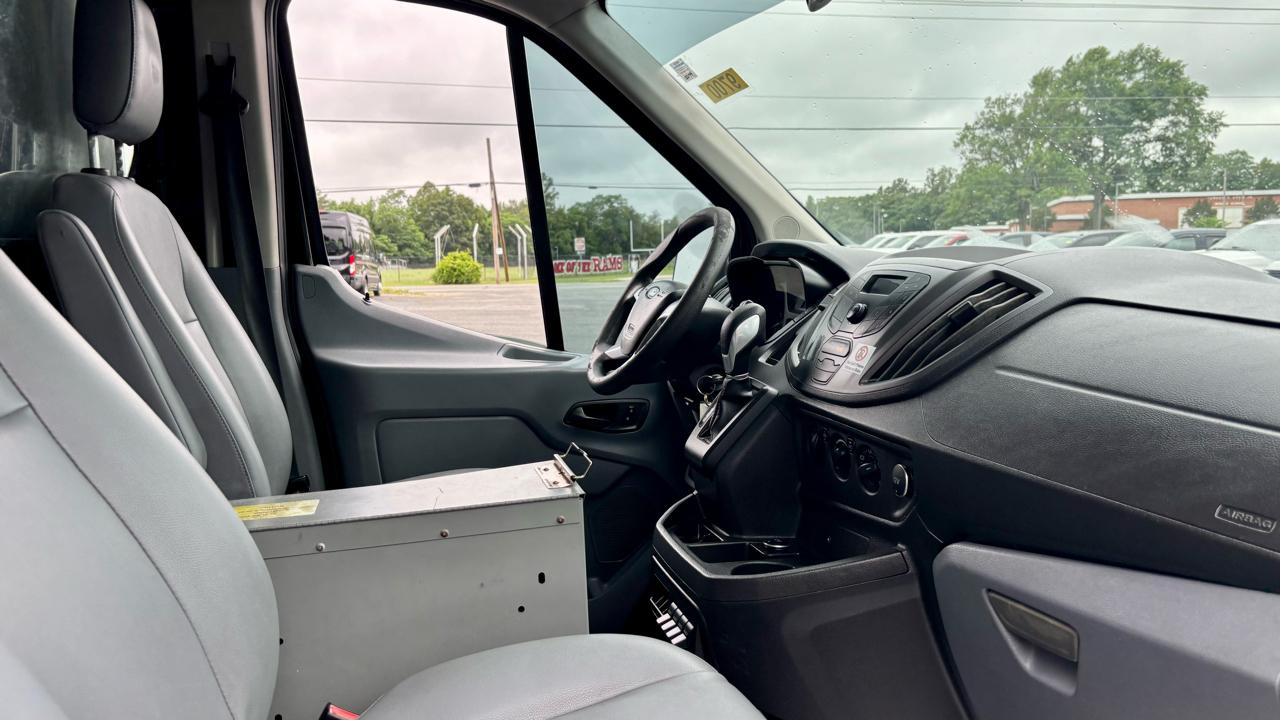 Ford Transit Cutaway  2017