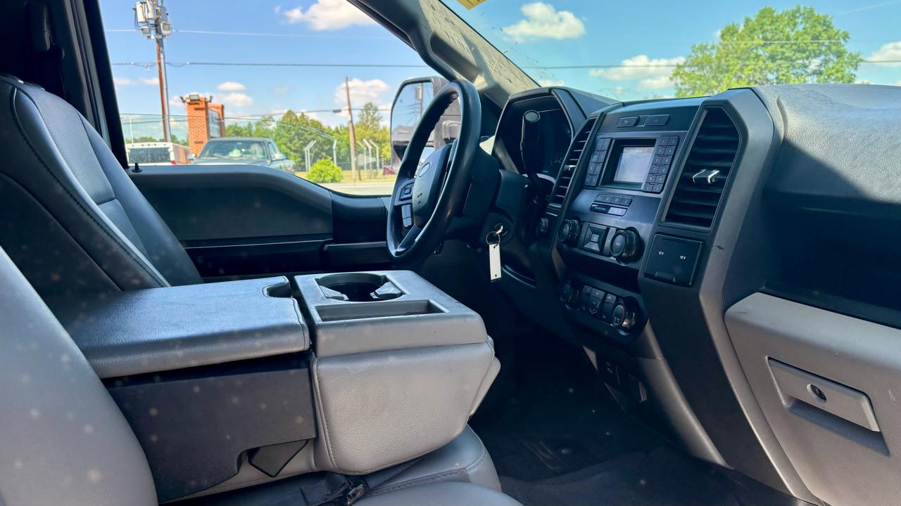 Ford Super Duty F-250 SRW  2022