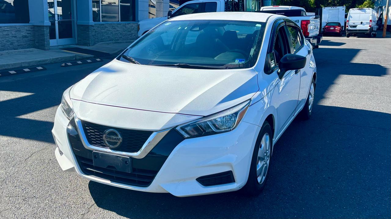 Nissan Versa S CVT 2021