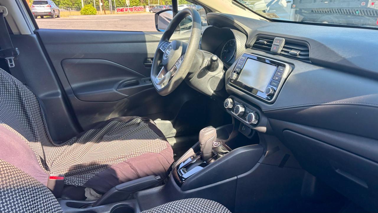 Nissan Versa S CVT 2021