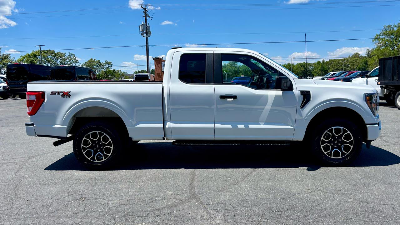 Ford F-150 STX 4WD SuperCab 6.5' Box 2023