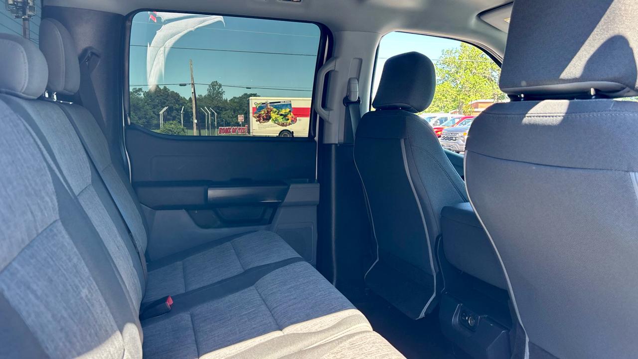 Ford F-150 XL 4WD SuperCrew 5.5' Box 2022