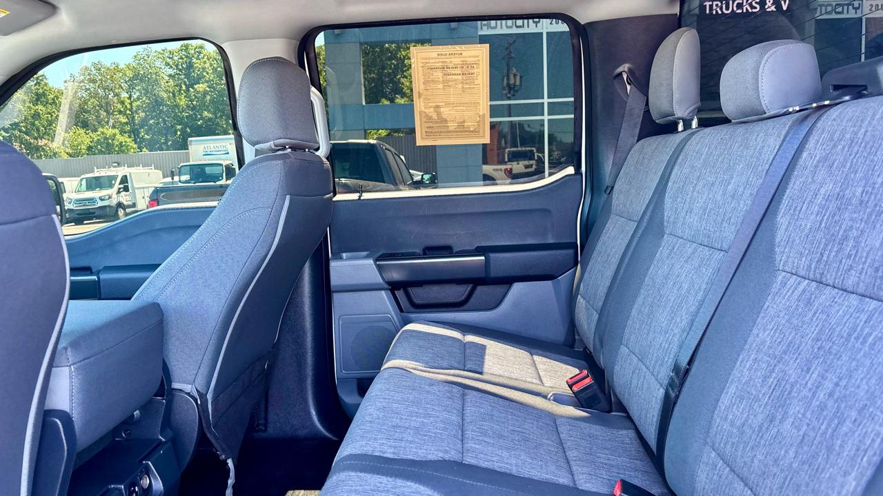Ford F-150 XL 4WD SuperCrew 5.5' Box 2022