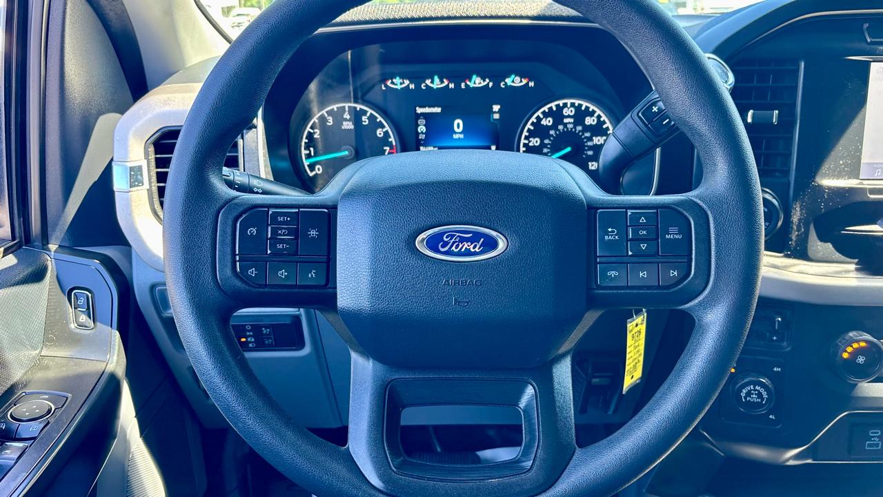 Ford F-150 XL 4WD SuperCrew 5.5' Box 2022