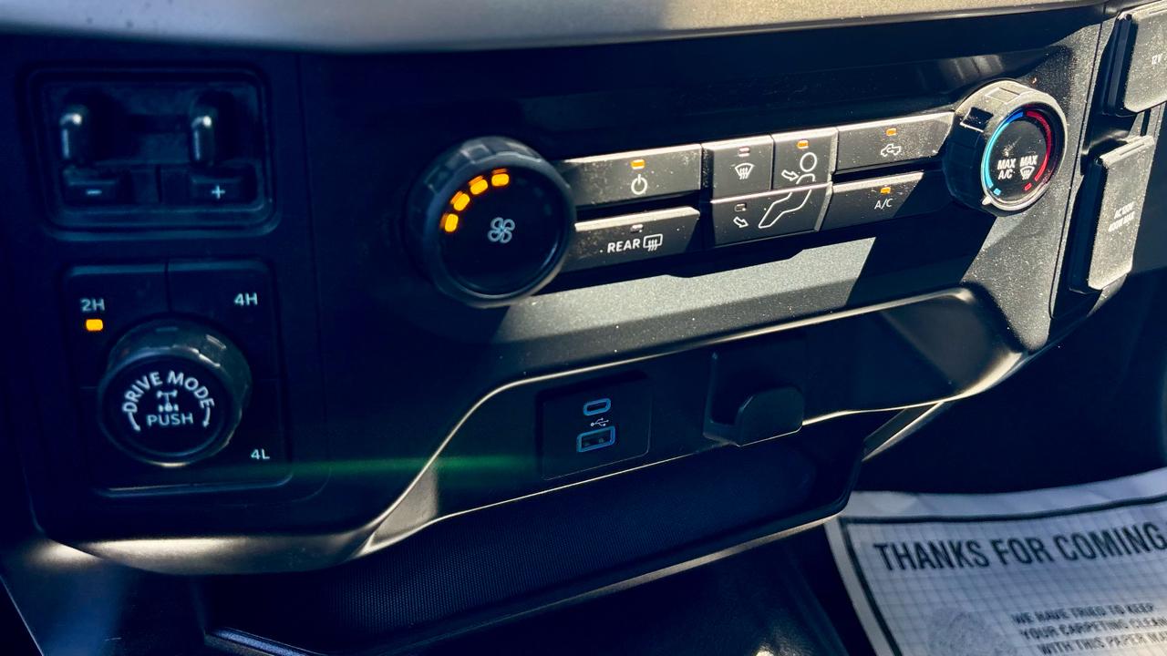 Ford F-150 XL 4WD SuperCrew 5.5' Box 2022