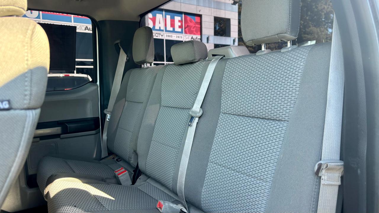 Ford Super Duty F-250 SRW XLT 4WD SuperCab 8' Box 2019