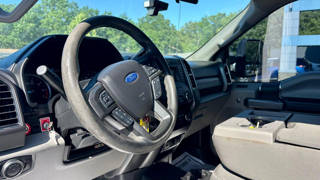 Ford Super Duty F-250 SRW XLT 4WD SuperCab 8' Box 2019