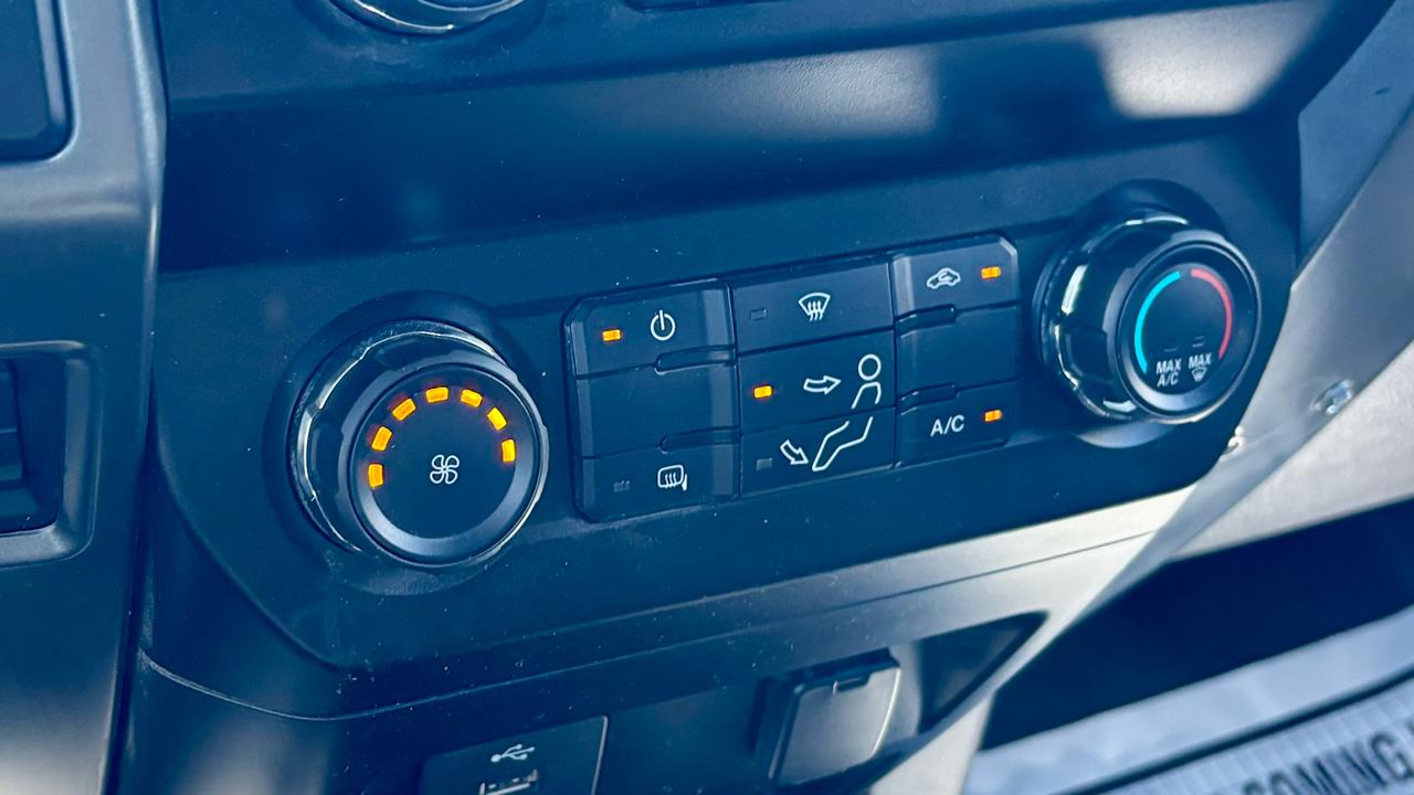 Ford Super Duty F-250 SRW XLT 4WD SuperCab 8' Box 2019