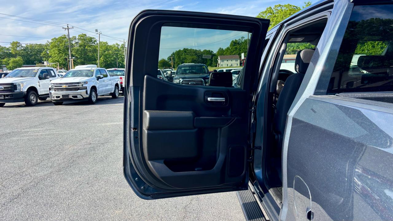 Chevrolet Silverado 1500 4WD Crew Cab 147" Custom 2019