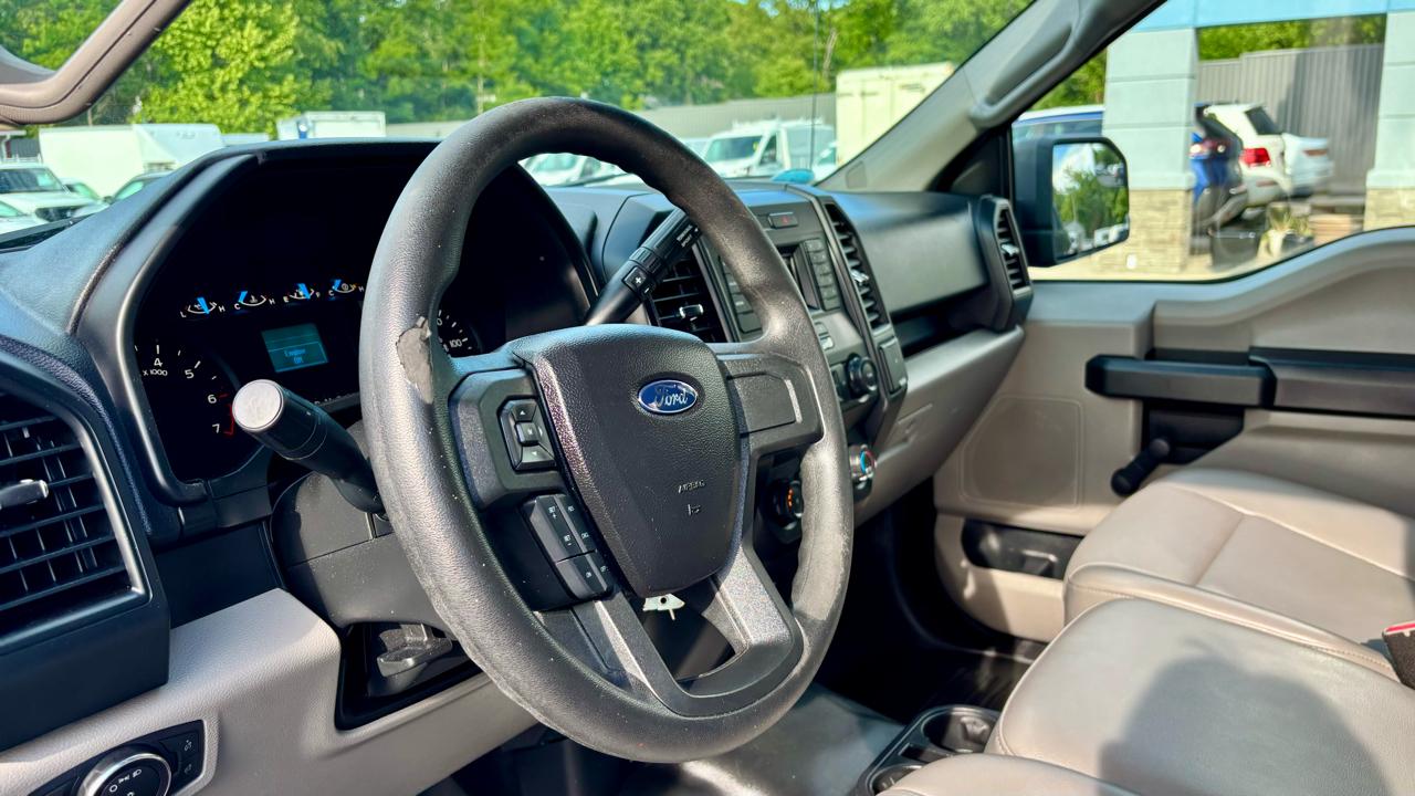 Ford F-150 4WD SuperCab 163" Lariat w/HD Payload Pkg 2015
