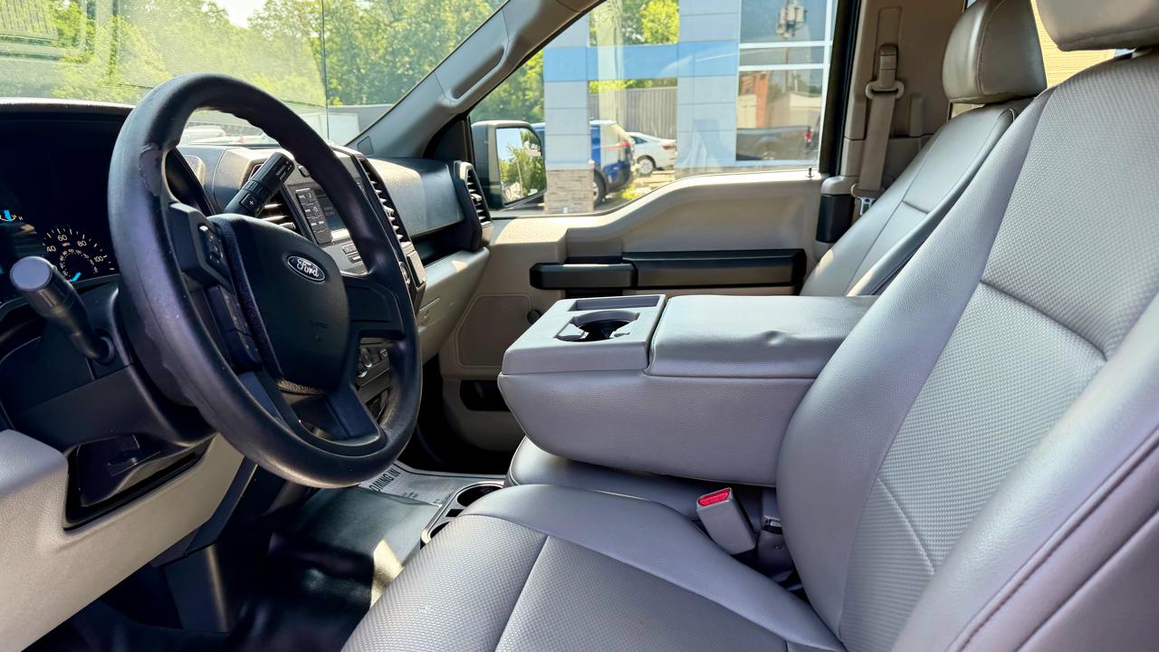Ford F-150 4WD SuperCab 145" XL 2015