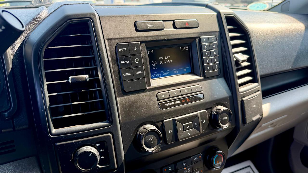 Ford F-150 4WD SuperCab 145" XL 2015