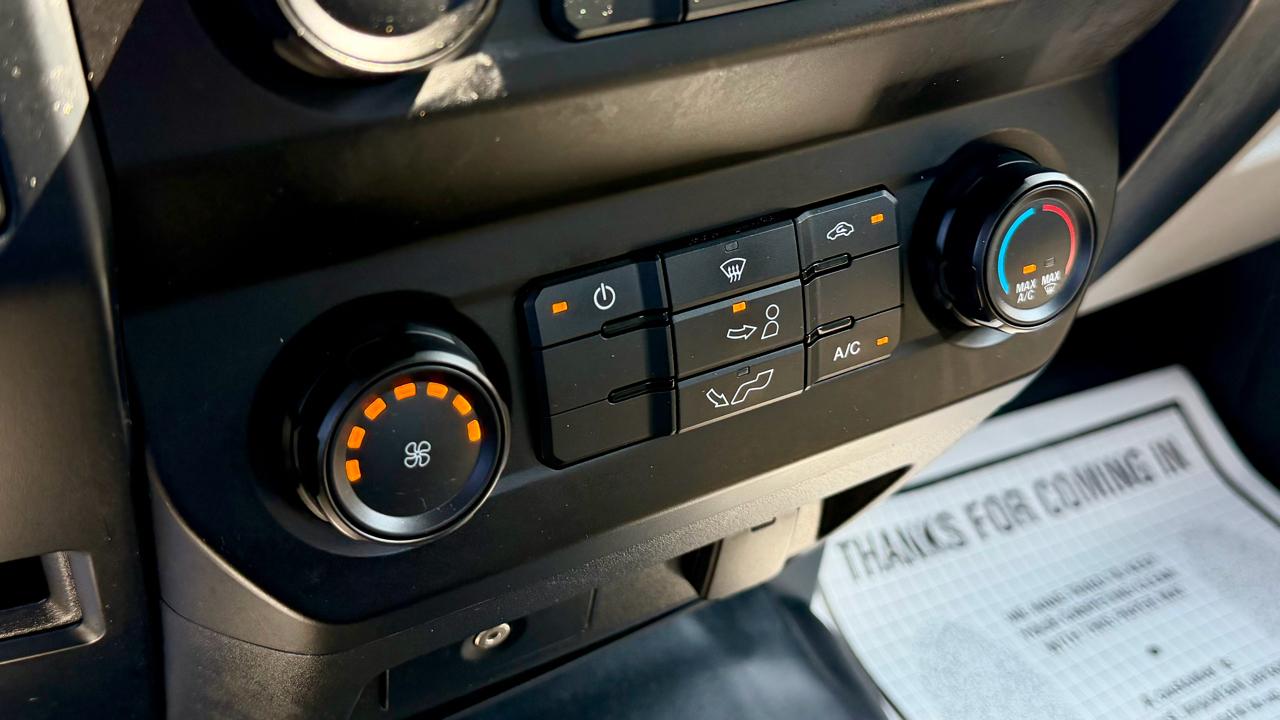 Ford F-150 4WD SuperCab 145" XL 2015