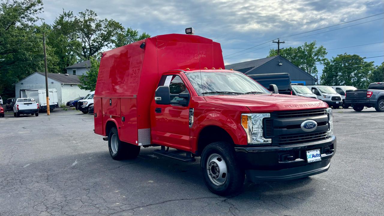Ford Super Duty F-350 DRW  2017