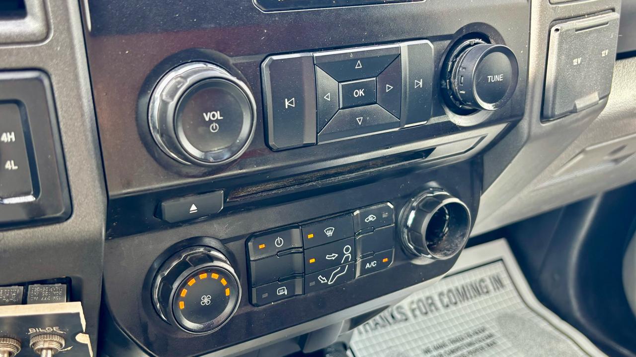 Ford Super Duty F-350 DRW  2017