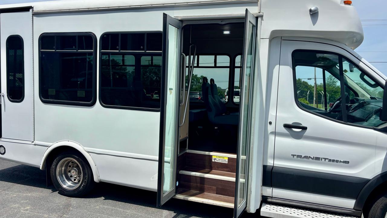 Ford Transit Passenger Wagon  2019