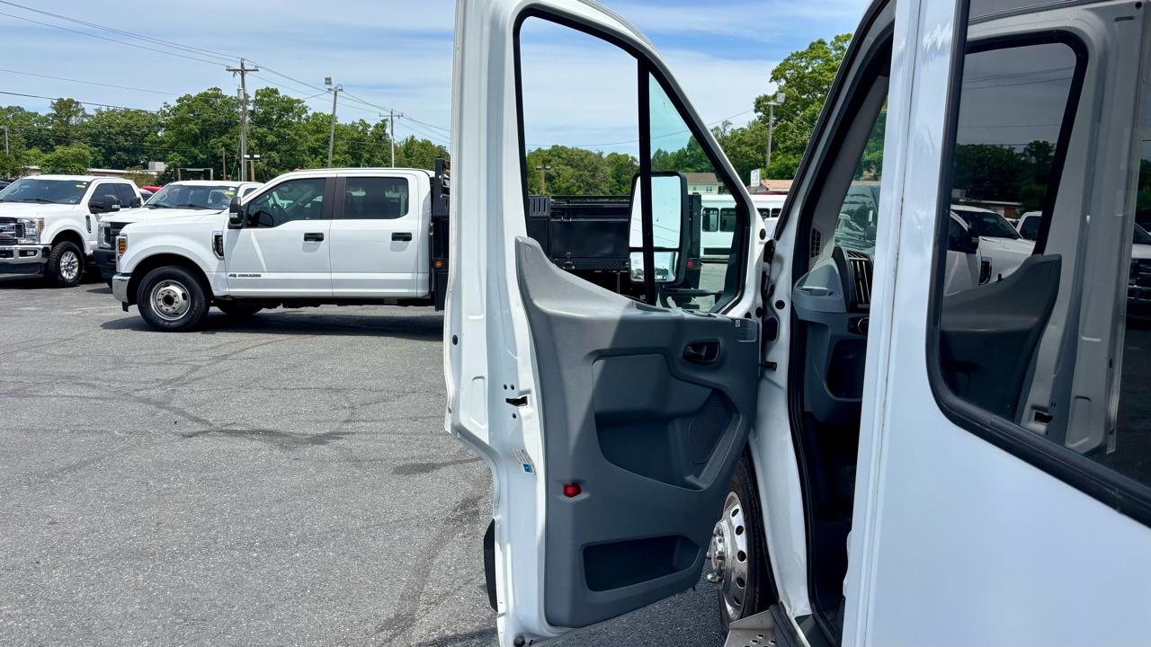 Ford Transit Passenger Wagon  2019