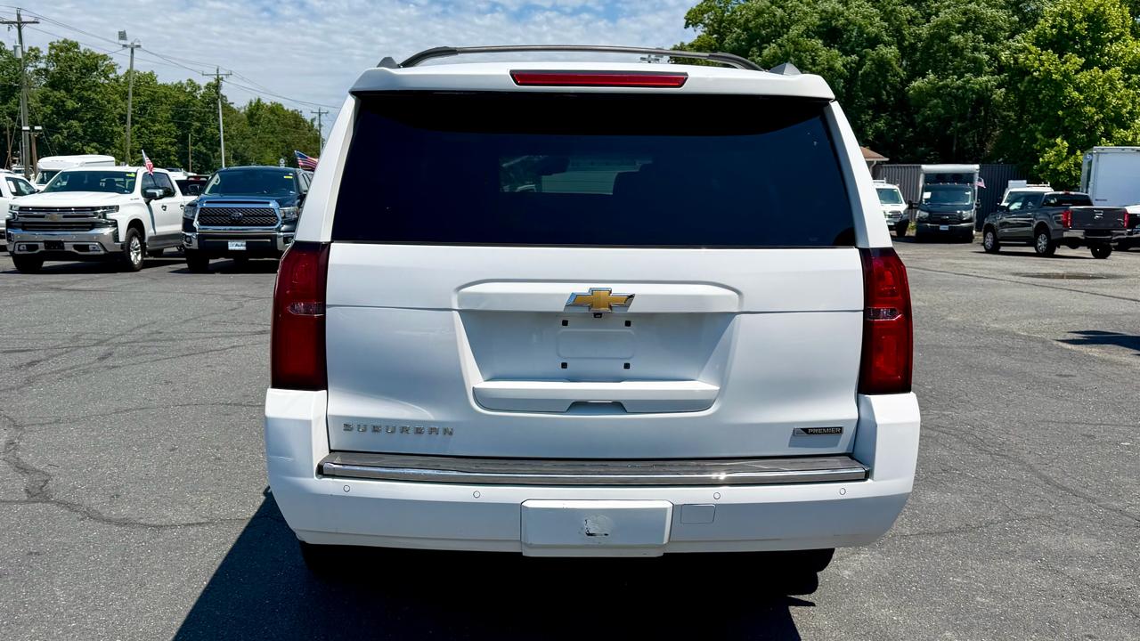 Chevrolet Suburban  2017