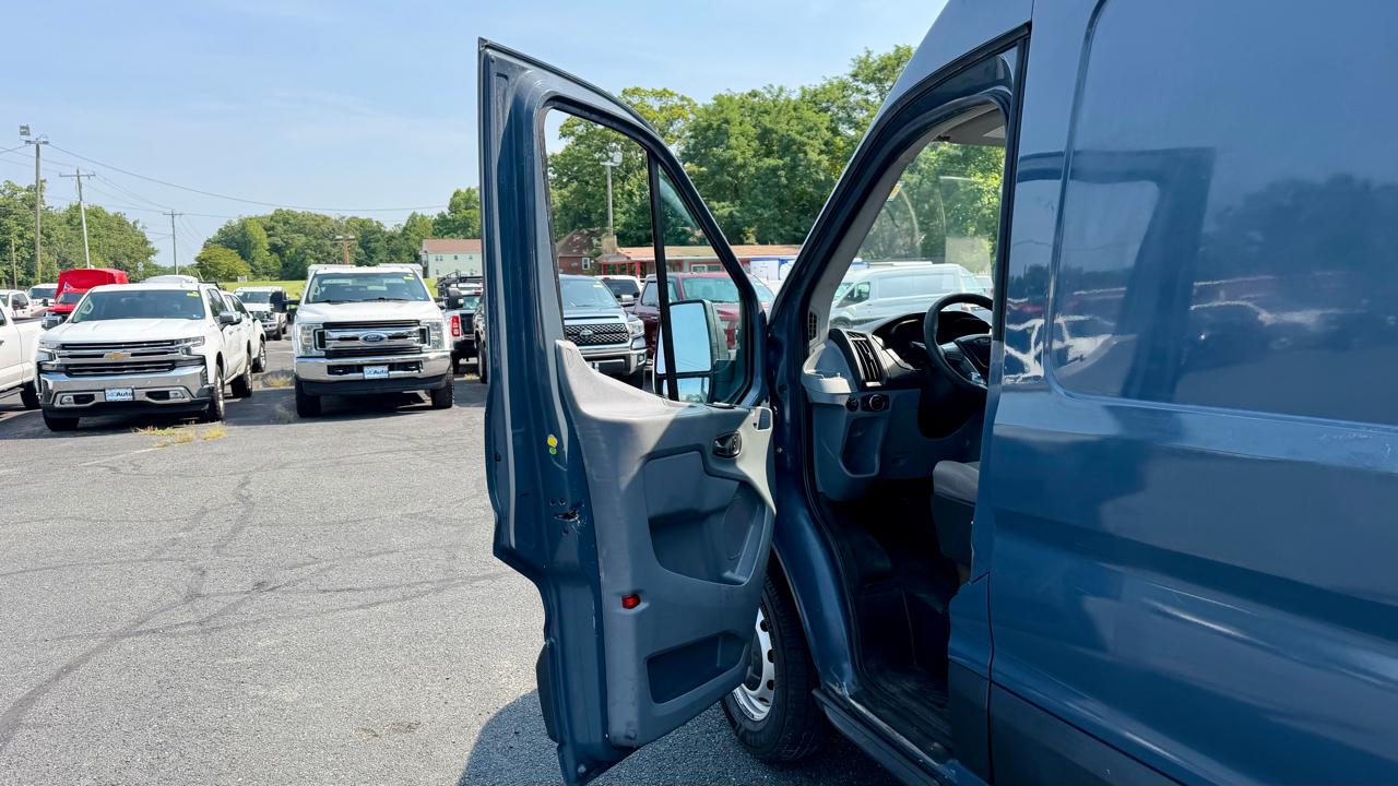 Ford Transit Cargo Van T-250 148" EL Hi Rf 9000 GVWR Sliding RH Dr 2019