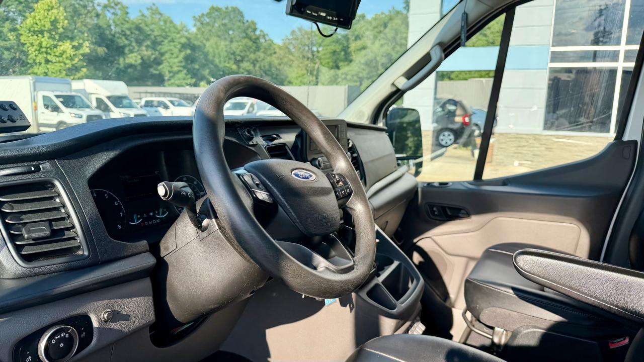 Ford Transit Cutaway  2021