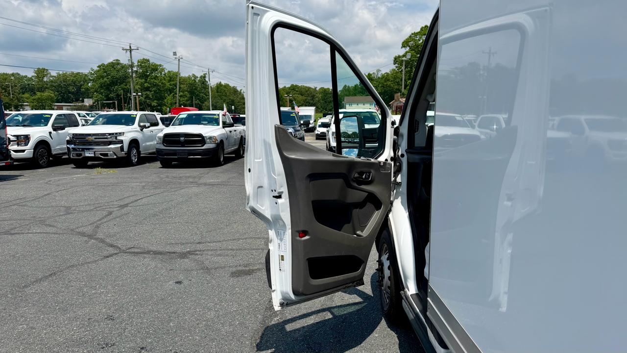 Ford Transit Cutaway  2020