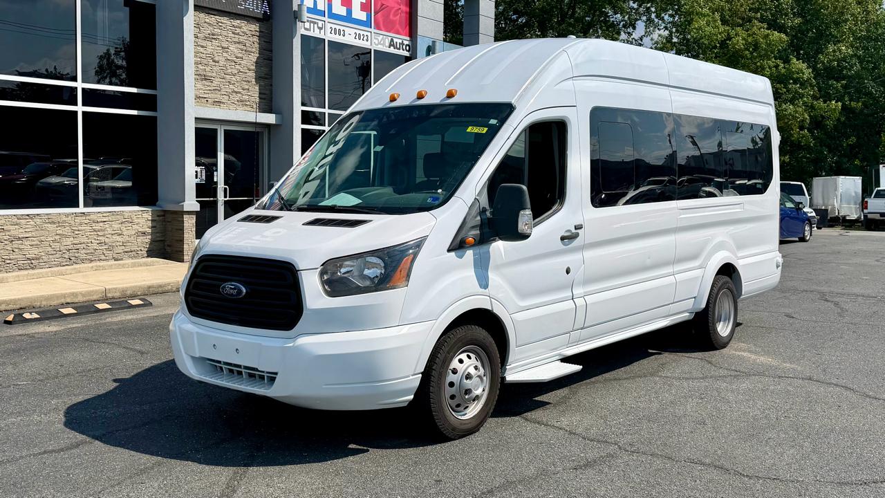 Ford Transit Passenger Wagon T-350 148" EL High Roof XLT Sliding RH Dr DRW 2019