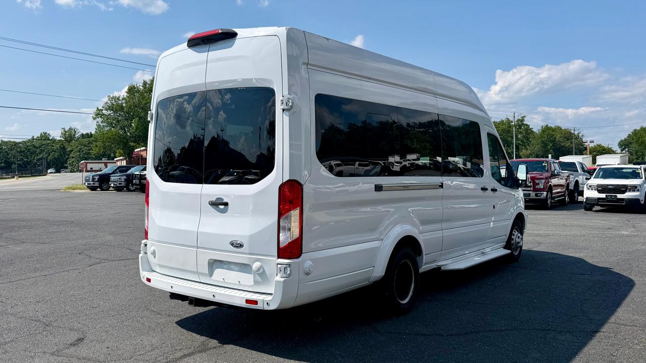 Ford Transit Passenger Wagon T-350 148" EL High Roof XLT Sliding RH Dr DRW 2019