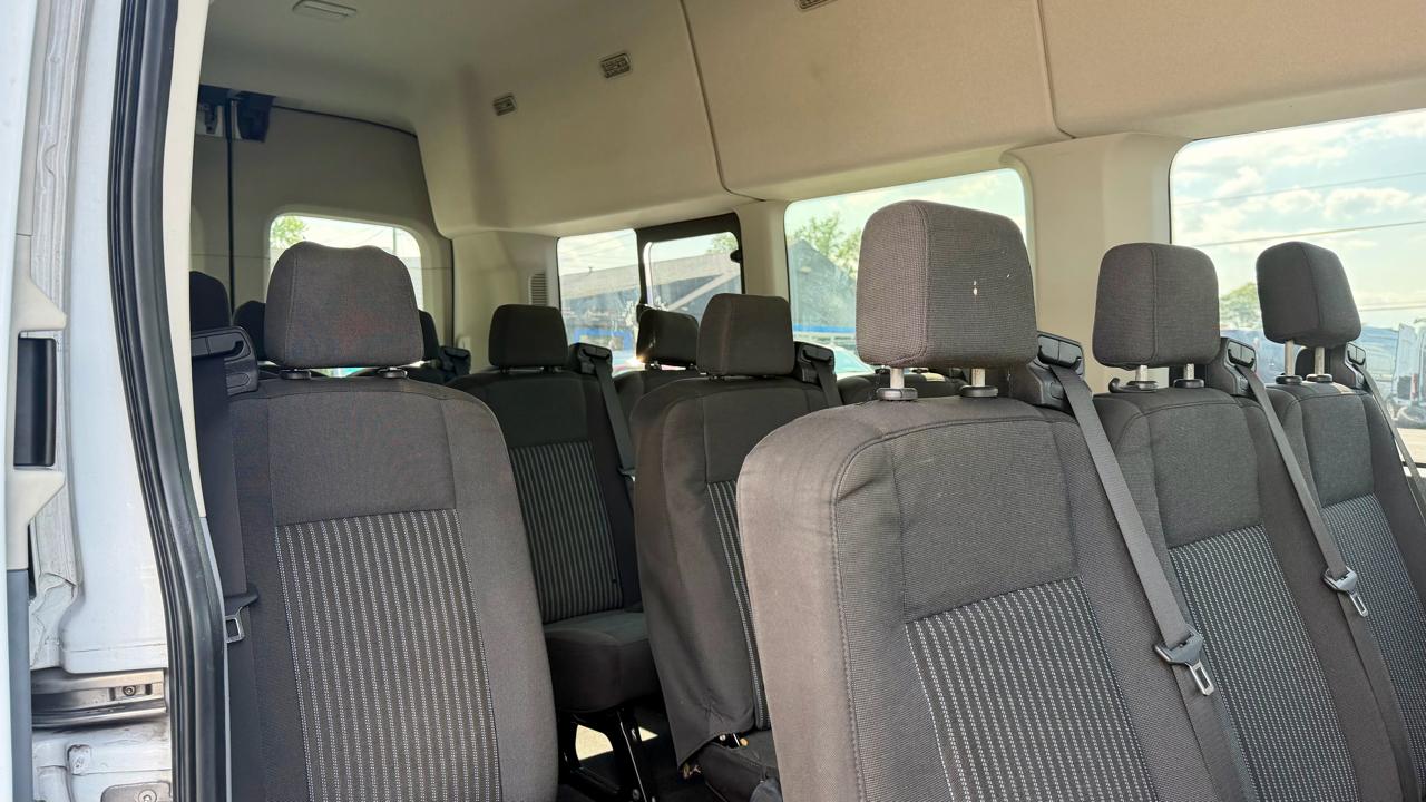 Ford Transit Passenger Wagon T-350 148" EL High Roof XLT Sliding RH Dr DRW 2019