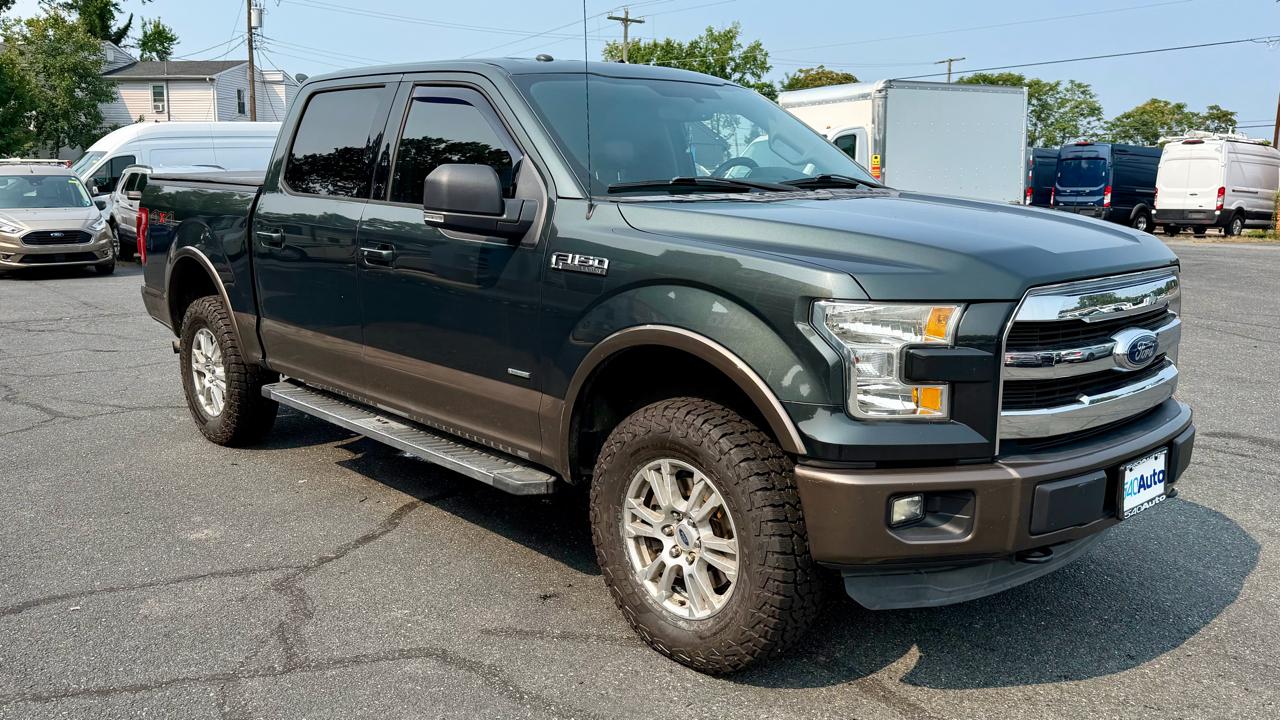 Ford F-150 4WD SuperCrew 145" Lariat 2015