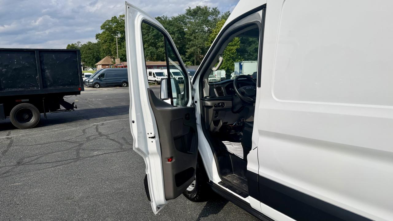 Ford Transit Cargo Van  2021