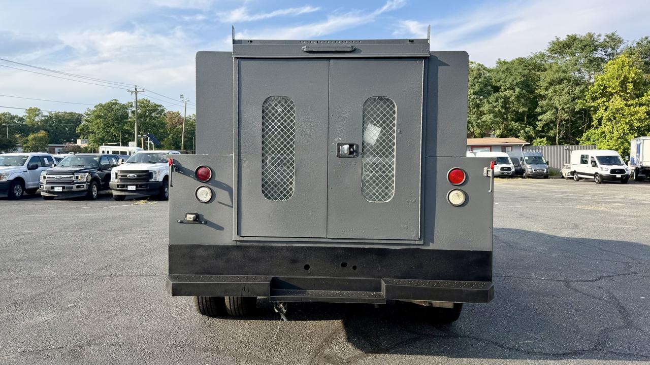 Ford Super Duty F-350 DRW  2023