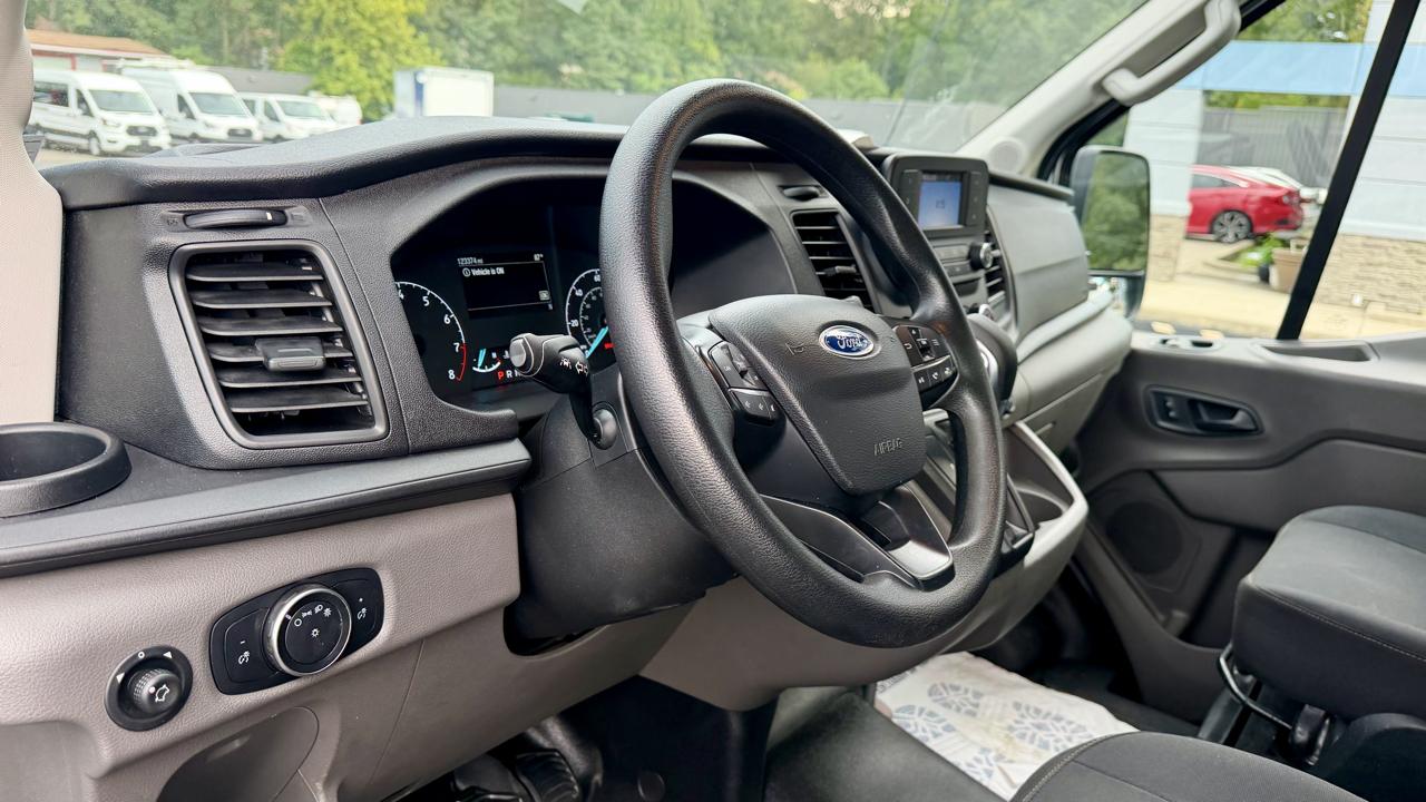 Ford Transit Passenger Wagon  2020