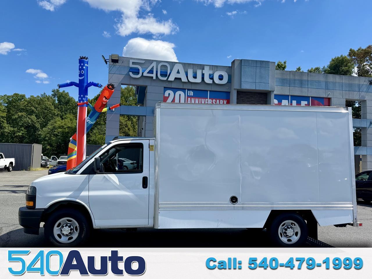 2023 Chevrolet Express Commercial Cutaway 3500 12Ft Box