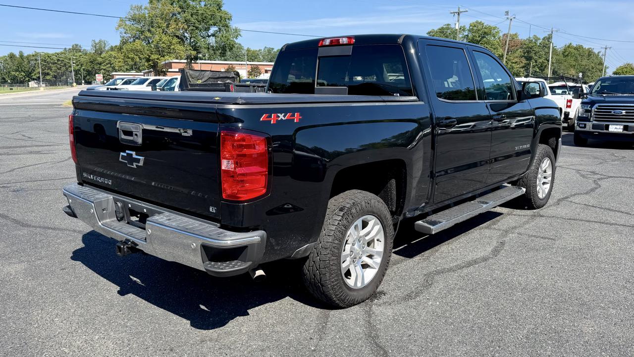 Chevrolet Silverado 1500 4WD Crew Cab 143.5" LT w/1LT 2018