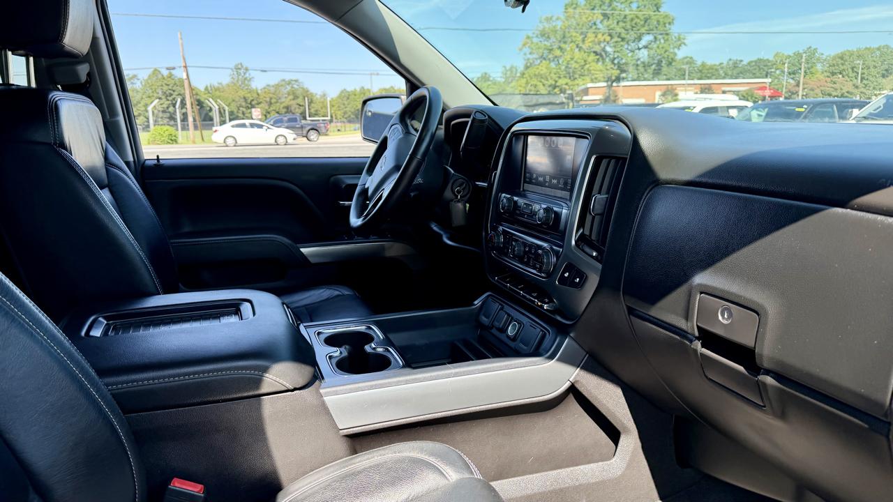 Chevrolet Silverado 1500 4WD Crew Cab 143.5" LT w/1LT 2018