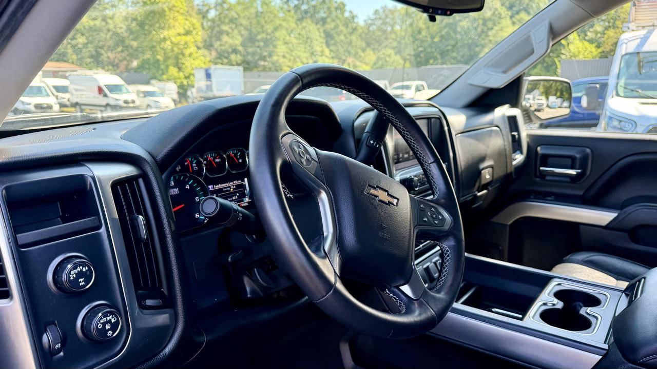 Chevrolet Silverado 1500 4WD Crew Cab 143.5" LT w/1LT 2018