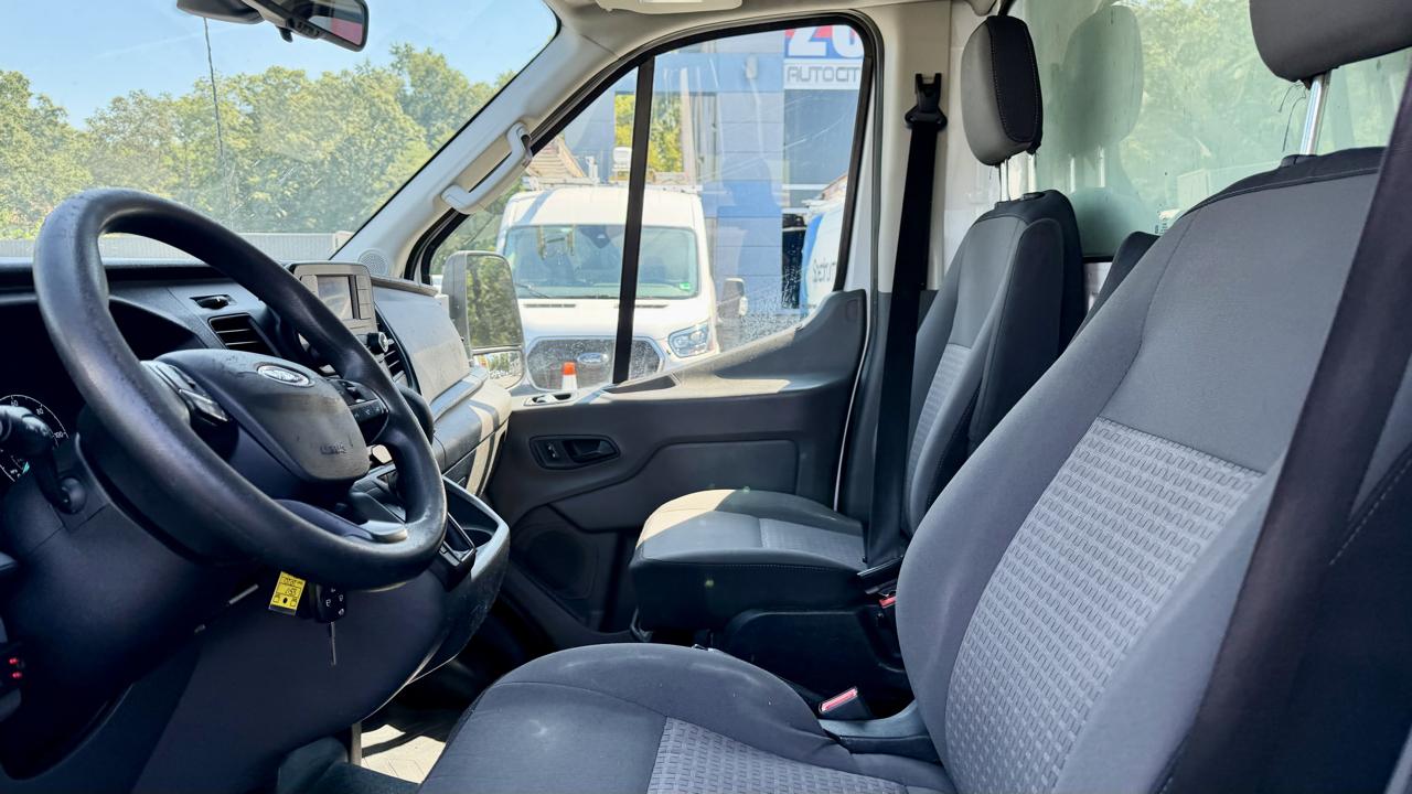 Ford Transit Chassis  2020