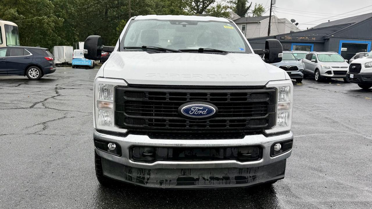 Ford F-250 photo 3